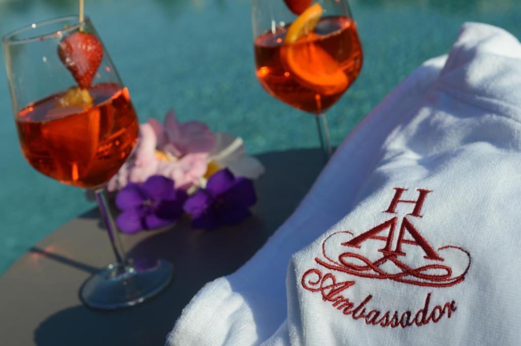 Hotel Ambassador Levico Terme Esterno foto